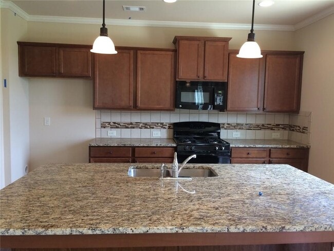 736 Westmoreland Ln NE in Lawrenceville, GA - Building Photo - Building Photo