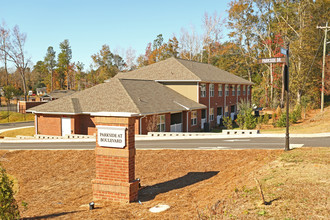 1486 Columbia Rd in Orangeburg, SC - Foto de edificio - Building Photo