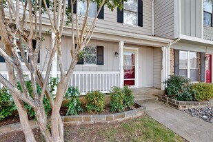 46 Abbey Rd in Euless, TX - Building Photo