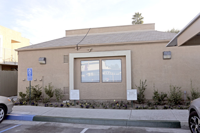 Regency Apartments in Perris, CA - Building Photo - Building Photo