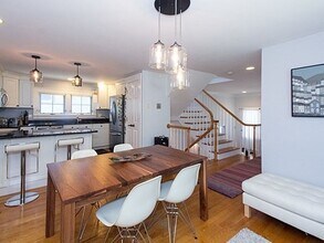 281 Brookline St in Cambridge, MA - Foto de edificio - Building Photo