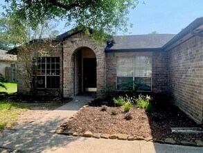 2710 Fox Pitt Rd in Spring, TX - Building Photo - Building Photo
