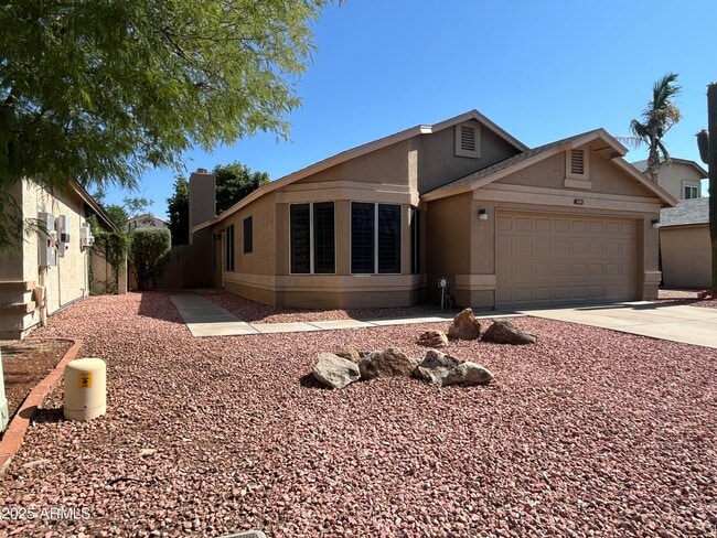 property at 3101 E Siesta Ln