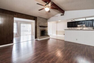 4700 Franklin Park Dr in Austin, TX - Building Photo - Building Photo