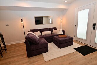4082 Conshohocken Ave in Philadelphia, PA - Building Photo - Building Photo