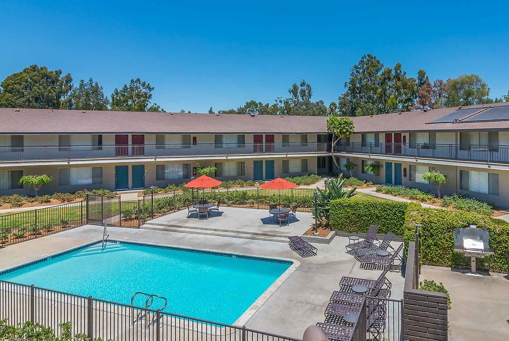 Village Green in La Habra, CA - Building Photo
