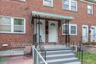 3458 6th St in Baltimore, MD - Foto de edificio - Building Photo