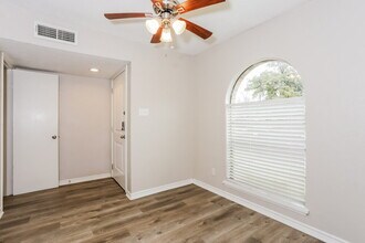 8902 Miami Dr in Rowlett, TX - Building Photo - Building Photo