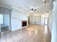 408 Fenwick Ct in Debary, FL - Foto de edificio - Building Photo