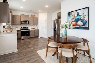 Parallel 36 @ Liberty in Athens, AL - Foto de edificio - Building Photo