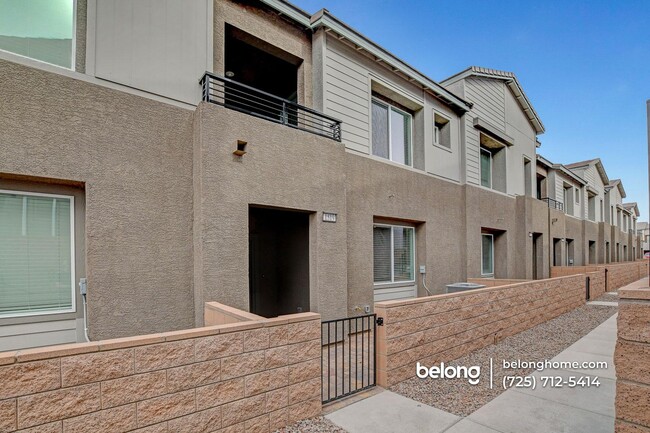 1519 Layla Crossing Ave in Henderson, NV - Foto de edificio - Building Photo