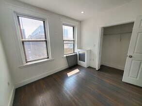5 Peterborough St, Unit 25 in Boston, MA - Building Photo - Building Photo