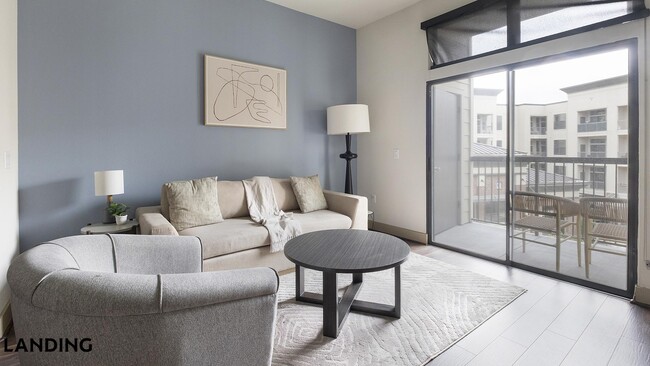 2626 Fountain View Dr, Unit 1-312