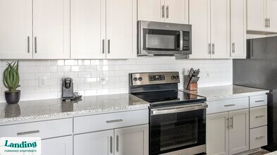 100 Wildwood Ct in Birmingham, AL - Building Photo - Building Photo