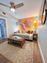 1112 Morgan Ave in Corpus Christi, TX - Building Photo