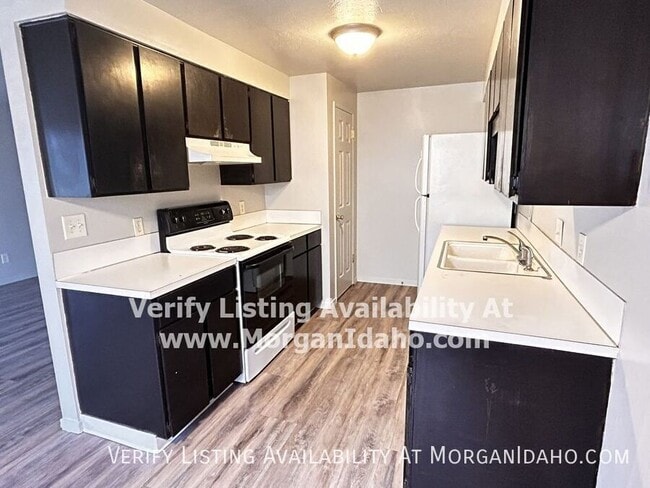 697 White Cloud Dr in Boise, ID - Building Photo - Building Photo