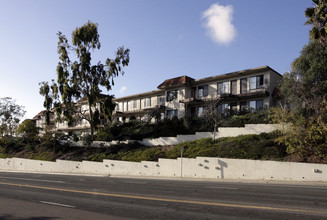 USD Presidio Terrace in San Diego, CA - Building Photo - Building Photo