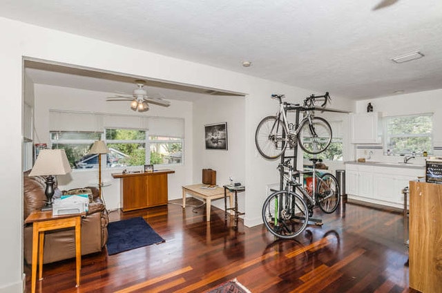 1515 Oak St NE in St. Petersburg, FL - Building Photo - Building Photo