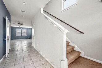 369 Twisted Oaks Ln in Buda, TX - Building Photo - Building Photo