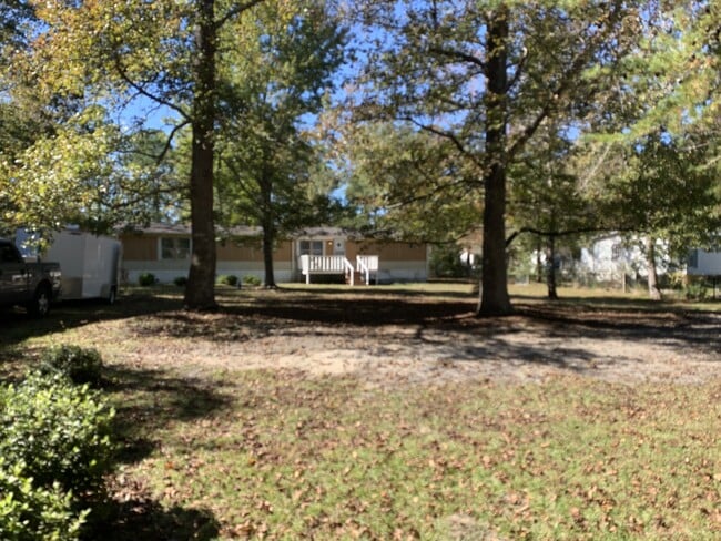 111 Hunter Ct in Rocky Point, NC - Building Photo - Building Photo