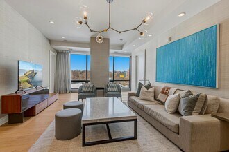 2501 M St NW in Washington, DC - Building Photo - Building Photo