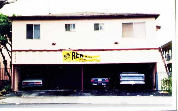 12572 Washington Pl in Culver City, CA - Building Photo