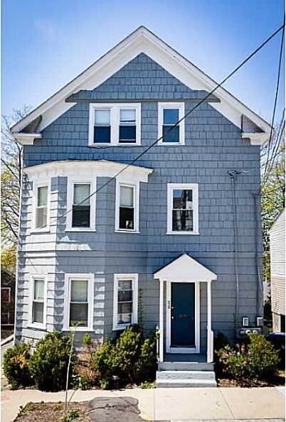 16 Tecumseh Street, Unit #1 (First Floor)