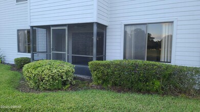 138 Blue Heron Dr in Daytona Beach, FL - Building Photo - Building Photo