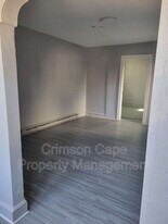 13 E Chestnut St in Wilkes-Barre, PA - Building Photo