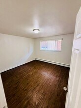 1650 Chester St in Aurora, CO - Building Photo - Building Photo