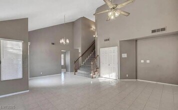 7720 Leavorite Dr in Las Vegas, NV - Building Photo - Building Photo