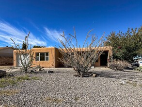 1709 College Ave in Alamogordo, NM - Building Photo - Building Photo