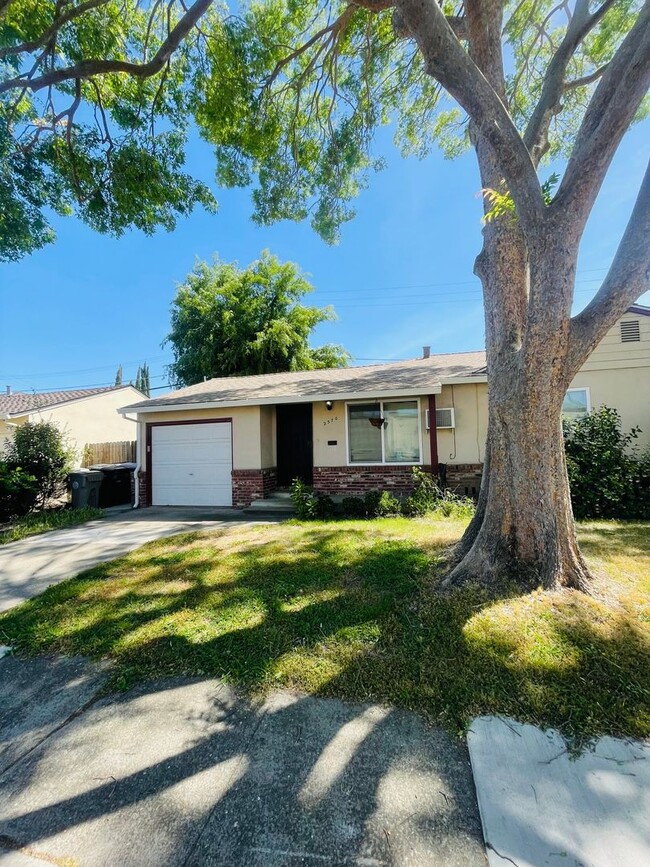 property at 2370 32nd Ave