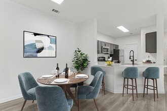 Avana North Point in Alpharetta, GA - Building Photo - Building Photo