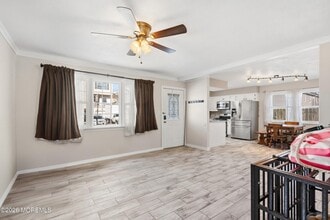 40 Seabreeze Way in Keansburg, NJ - Building Photo - Building Photo