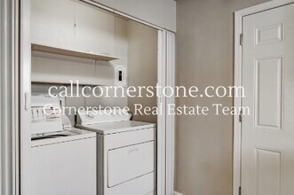 1223 Rockwood Ave in Colorado Springs, CO - Foto de edificio - Building Photo