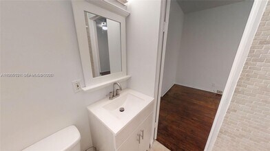 639 12th St in Miami Beach, FL - Building Photo - Building Photo