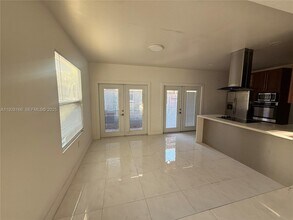 3603 NW 98th St in Miami, FL - Building Photo - Building Photo