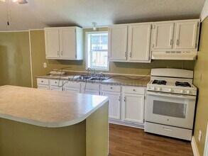 1413 Lovejoy St in Sulphur, LA - Building Photo - Building Photo