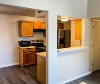 1075 S Elkhart Way, Unit 303