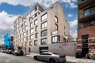 N7 Williamsburg in Brooklyn, NY - Building Photo