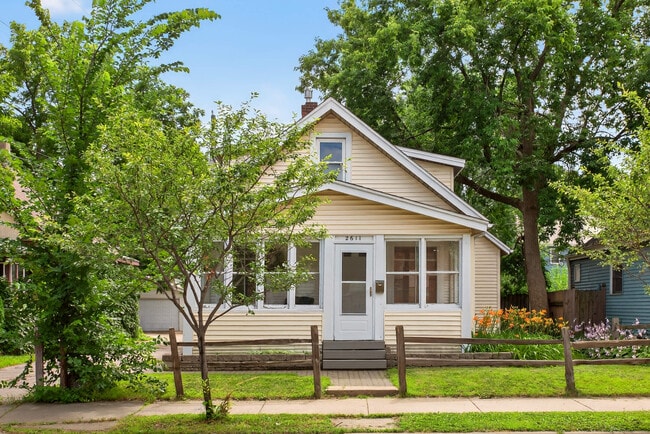property at 2611 E 38th St
