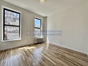 401 E 68th St in New York, NY - Building Photo - Building Photo