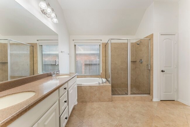 10706 Twilight Creek Ln