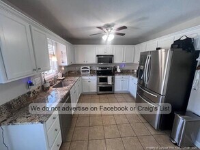 4422 Rose Meadow Dr in Hope Mills, NC - Building Photo - Building Photo
