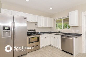 5835 Spearman Cir in North Port, FL - Building Photo - Building Photo