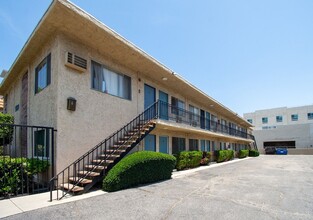 Fair in North Hollywood, CA - Building Photo - Building Photo