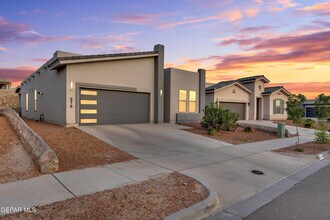216 Staffs Way in El Paso, TX - Building Photo - Building Photo