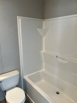 Garfield Oaks in Traverse City, MI - Building Photo