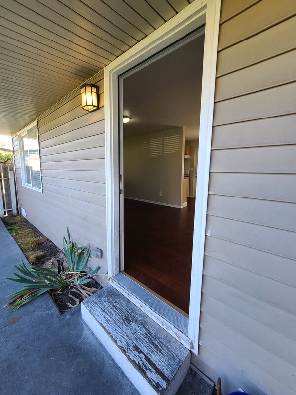 15108 Washington Ave SW in Lakewood, WA - Building Photo - Building Photo